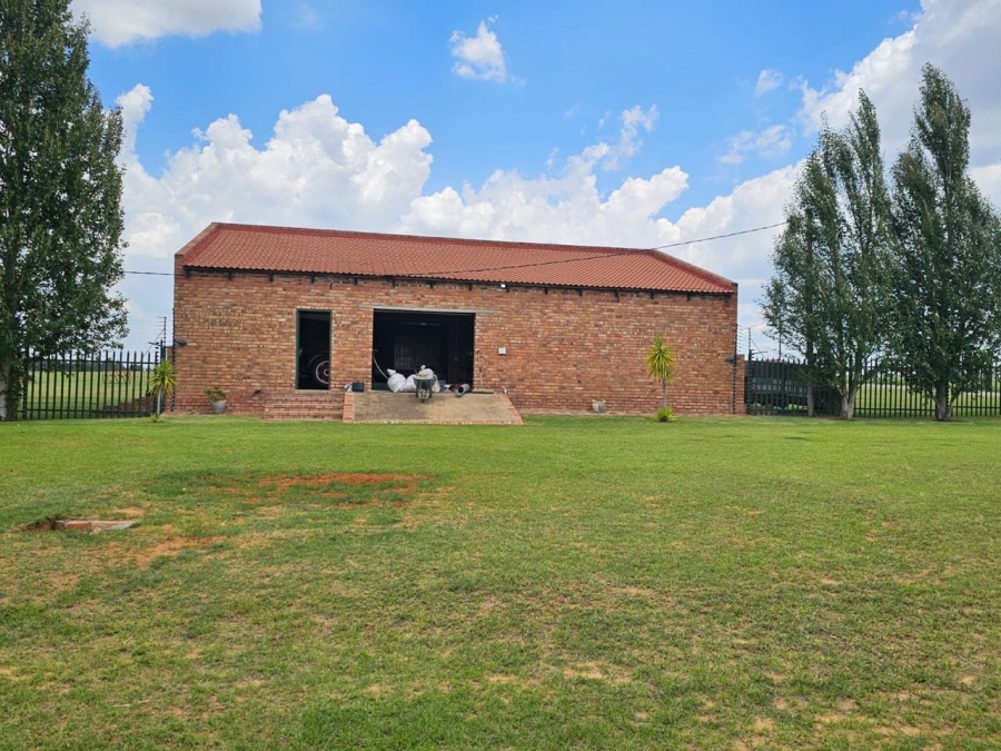 3 Bedroom Property for Sale in Sasolburg Rural Free State